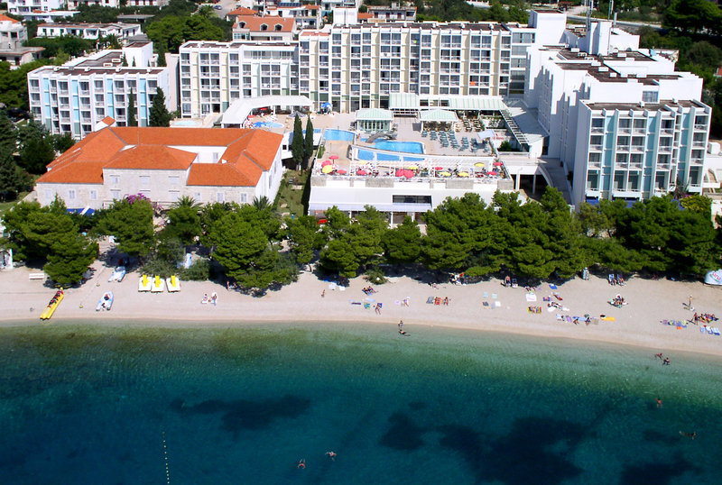 Hotelanlage in Kroatien mit Strand
