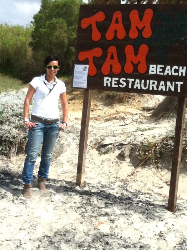 Elena auf Kos an der Tam Tam Bar