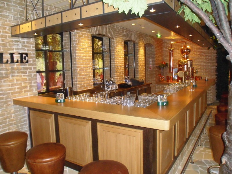 Bar auf der AIDAblu